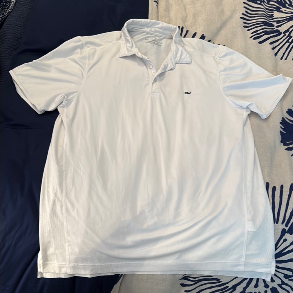 Vineyard Vines White Polo Shirt Classic Casual Style